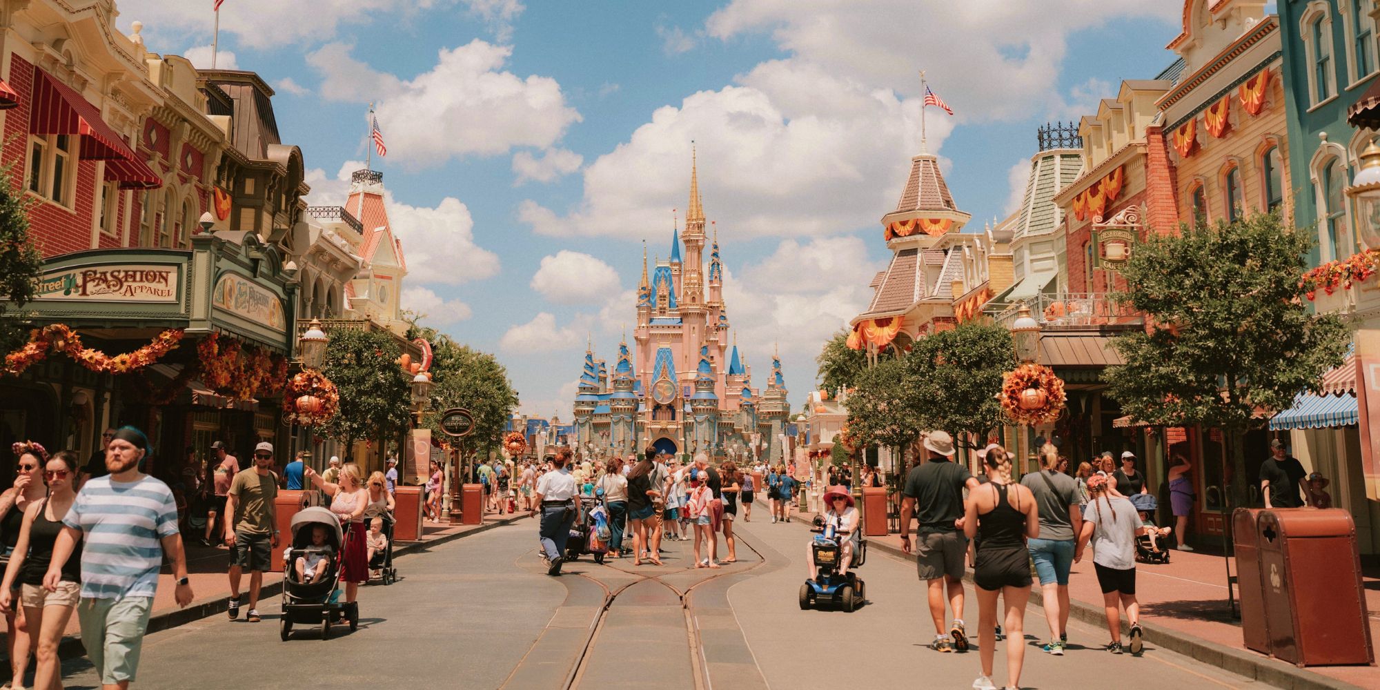Christmas Gift Ideas for a Disney Trip