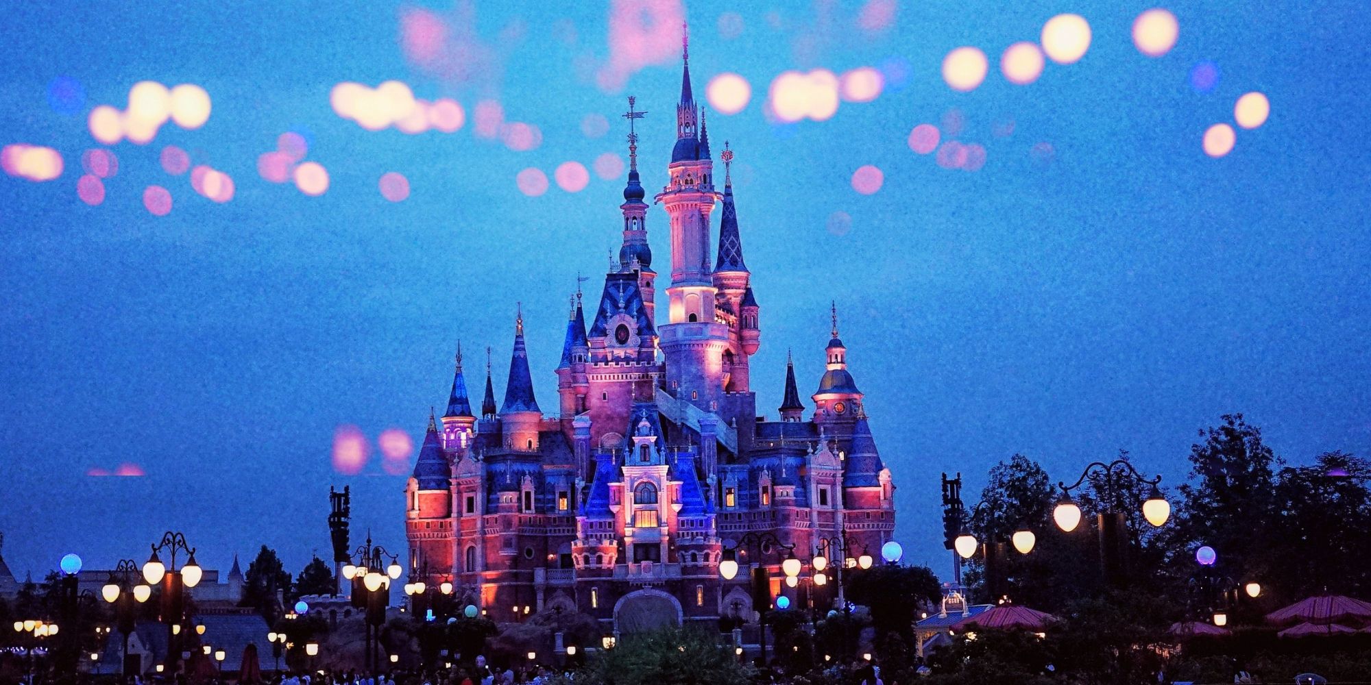 Stocking Stuffer Ideas for a Disney Trip