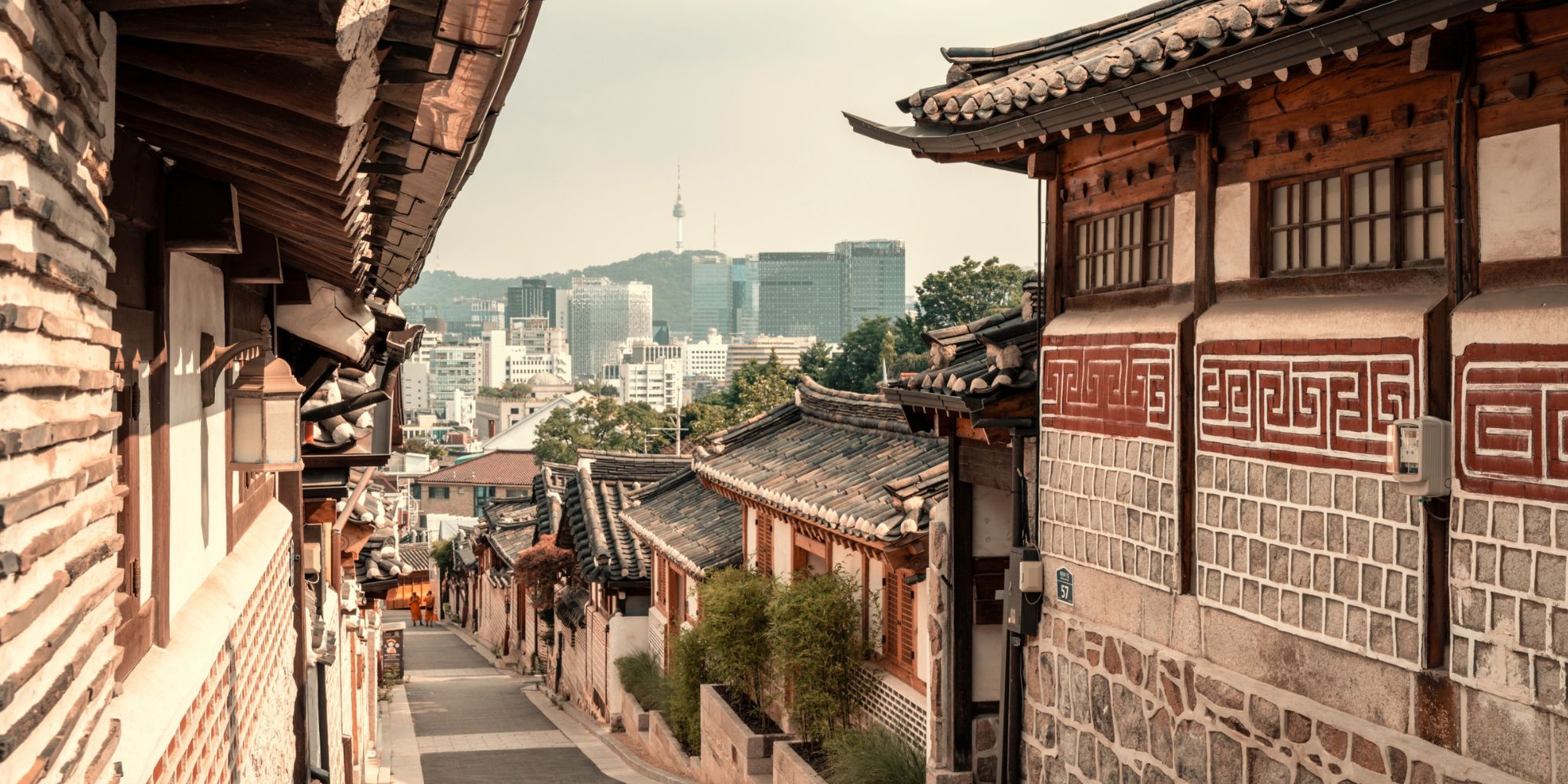 Gifts for Someone Traveling to South Korea