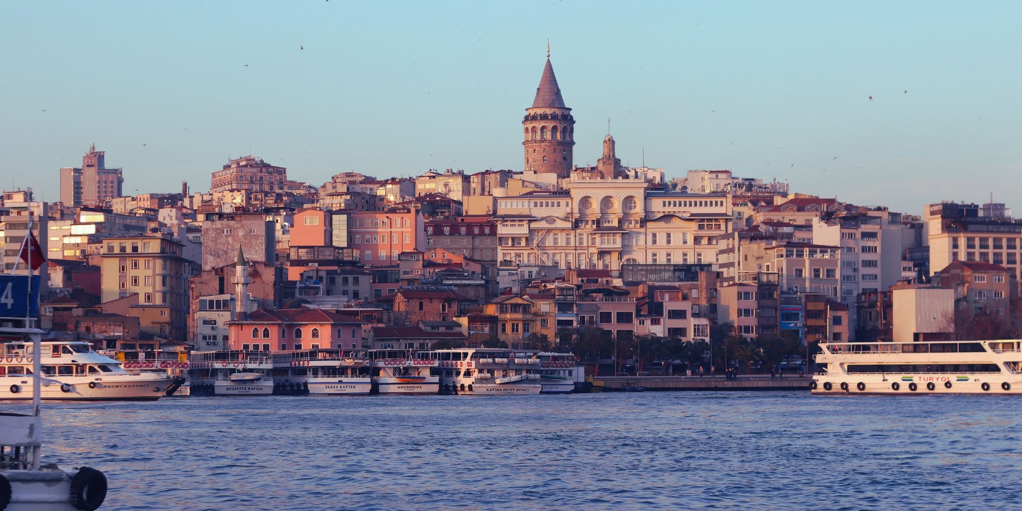Gifts for Someone Traveling to Turkey