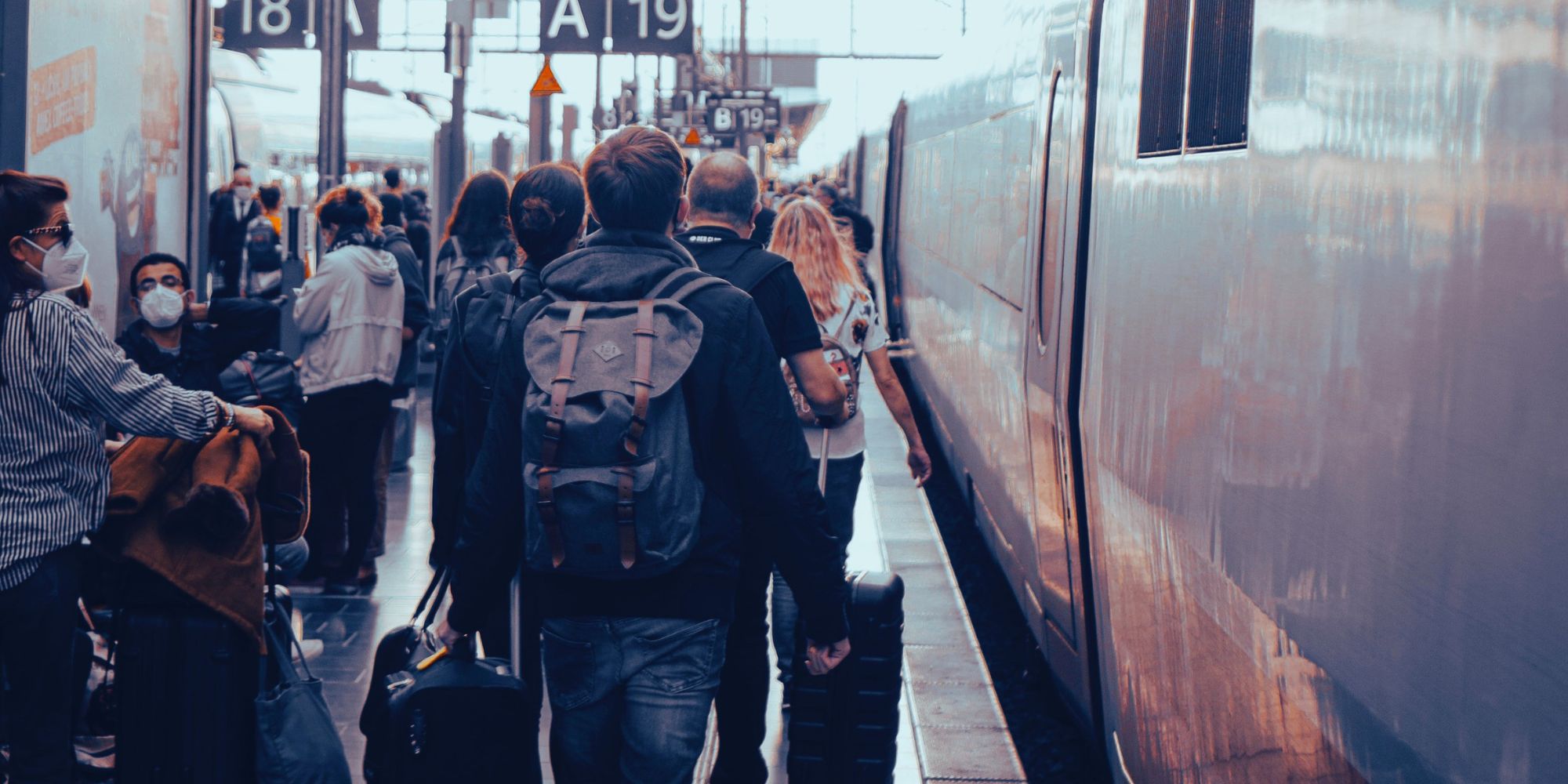 Travel Gifts For Employees