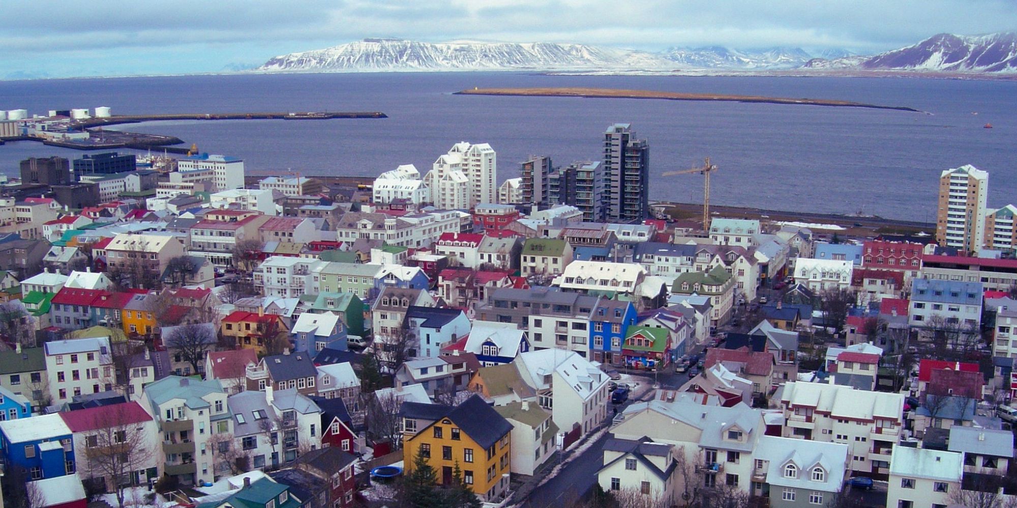 Gifts for Someone Traveling to Iceland