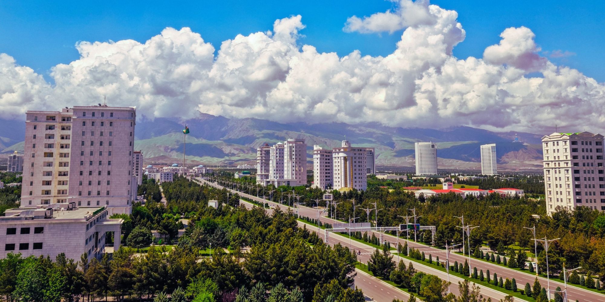 Gifts for Someone Traveling to Turkmenistan