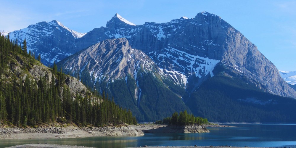 Altitude travel in Canadian Rockies