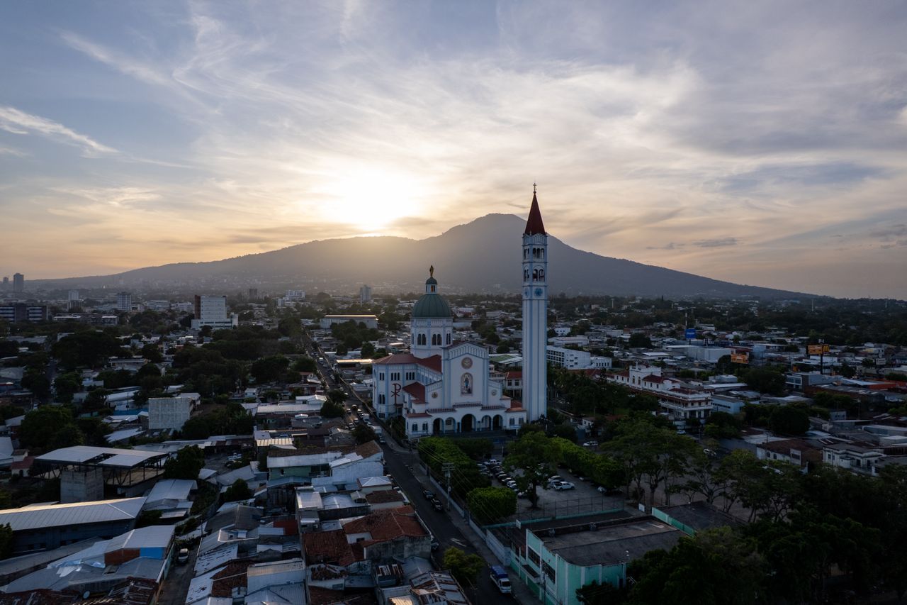 El Salvador destination
